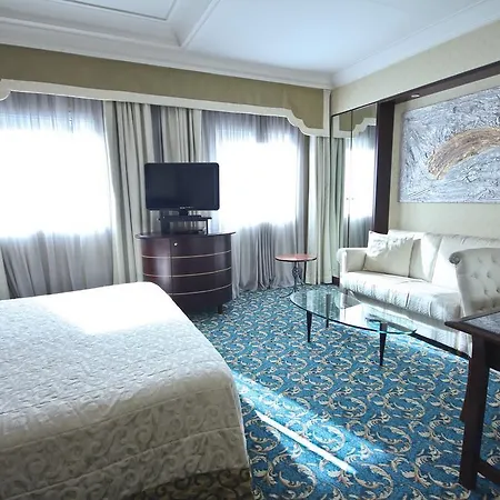 Millennhotel מלון 3*