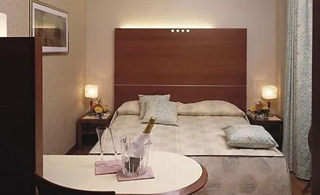 Millennhotel 3* בולוניה