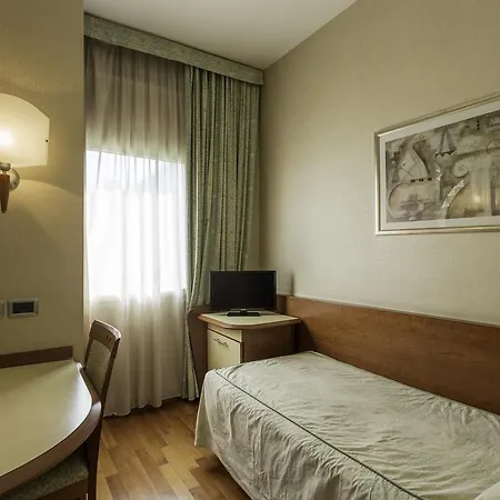 Millennhotel 3* בולוניה